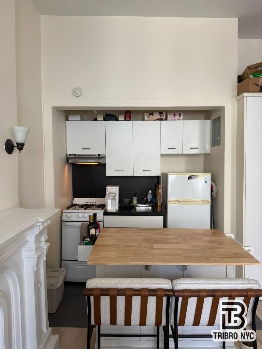 Apartment for rent at 294 3rd Ave #4B, New York, NY 10010