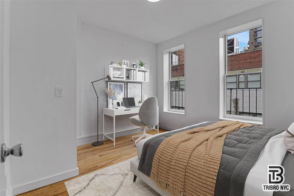 Apartment for rent at 319 E 93rd St #3A, New York, NY 10128