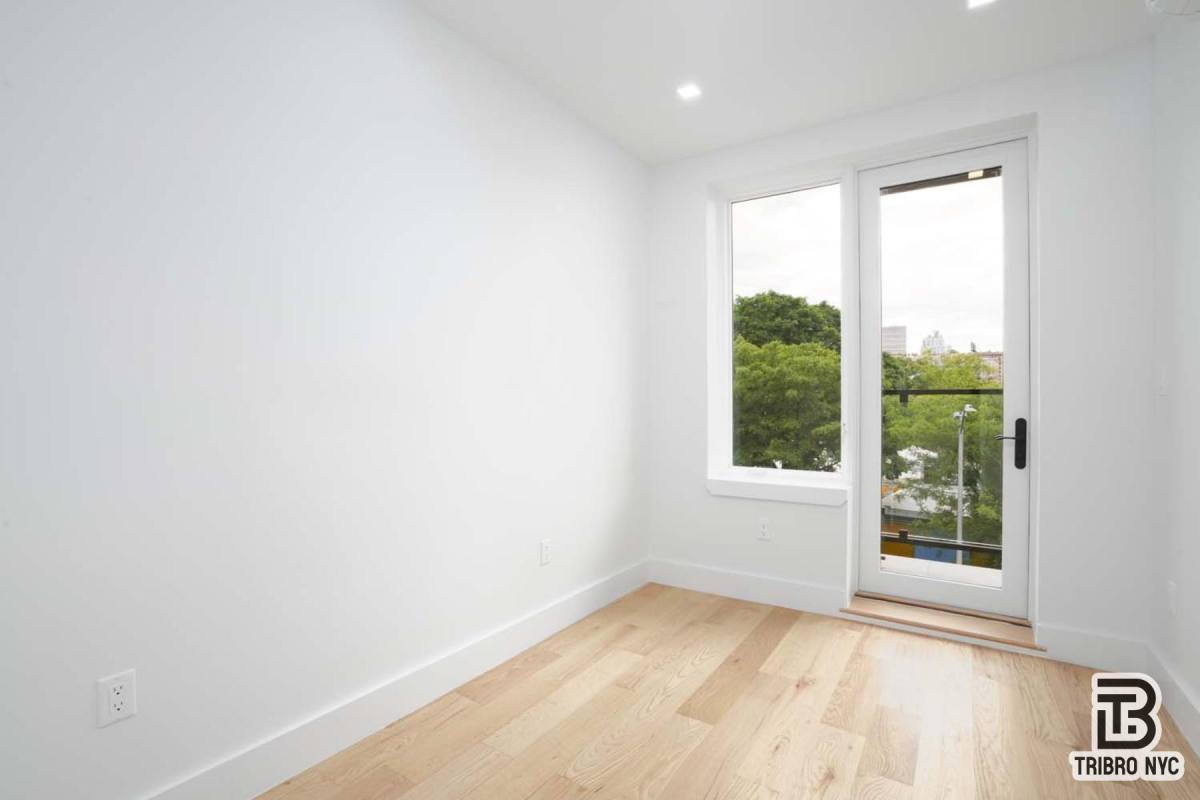 Apartment for rent at 13 N Elliott Place #2A, Brooklyn, NY 11205