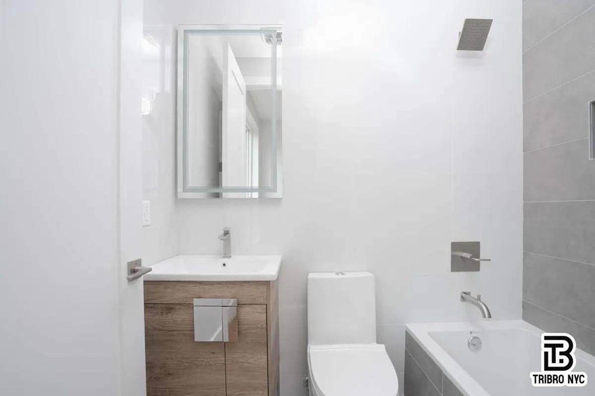 Apartment for rent at 92 Manhattan Ave #4, Brooklyn, NY 11206