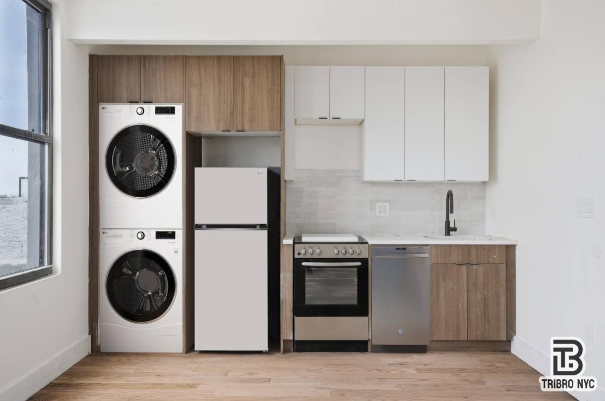 Apartment for rent at 1112 Fulton St #5A, Brooklyn, NY 11238