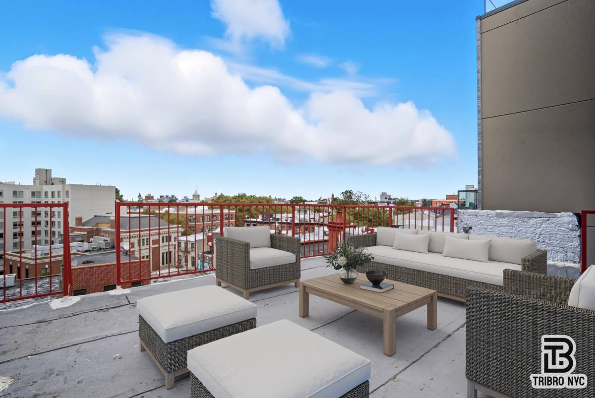 Apartment for rent at 1112 Fulton St #5A, Brooklyn, NY 11238