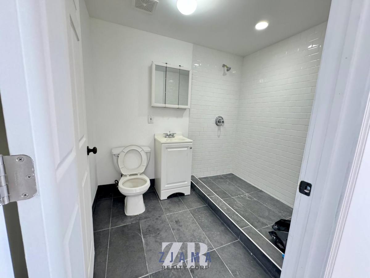 Apartment for rent at 385 Troutman #402, Brooklyn, NY 11237