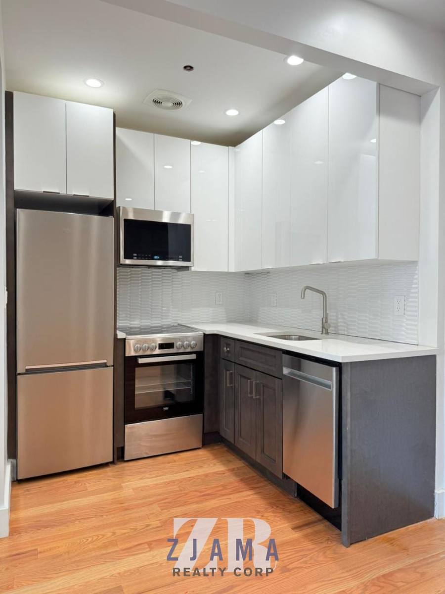 Apartment for rent at 754 Grand St #3F, Brooklyn, NY 11211