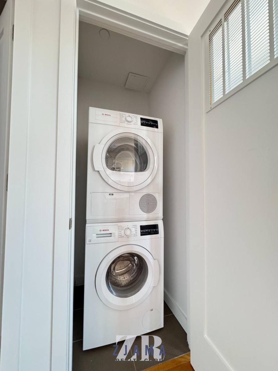Apartment for rent at 123 Parkside Ave #6C, Brooklyn, NY 11226