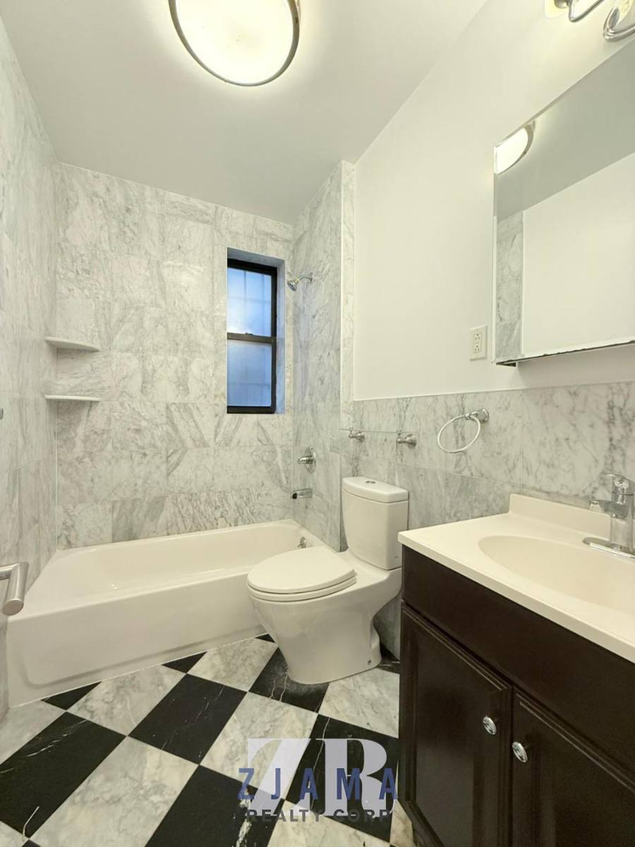 Apartment for rent at 315 Lincoln Place #1C, Brooklyn, NY 11238