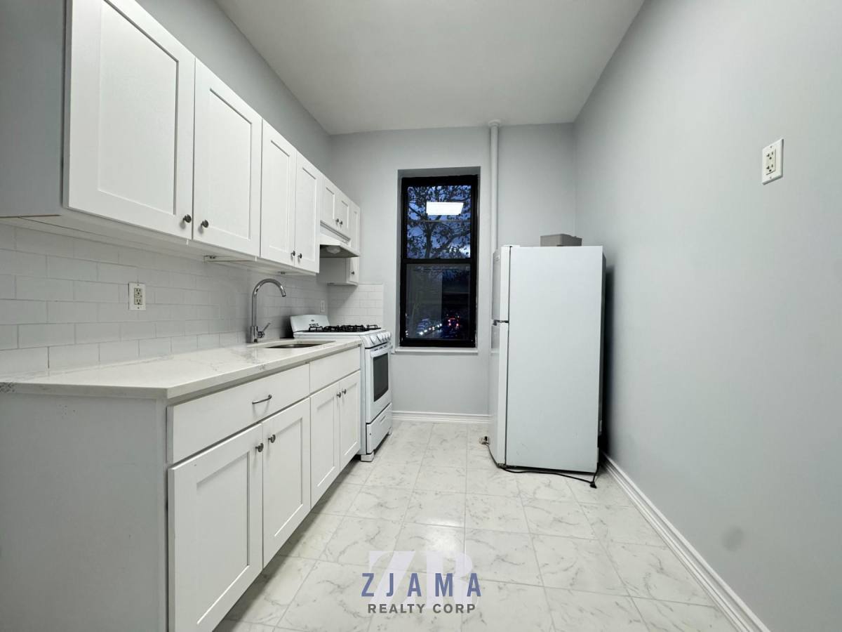 Apartment for rent at 1002 Cortelyou Rd #2, Brooklyn, NY 11218
