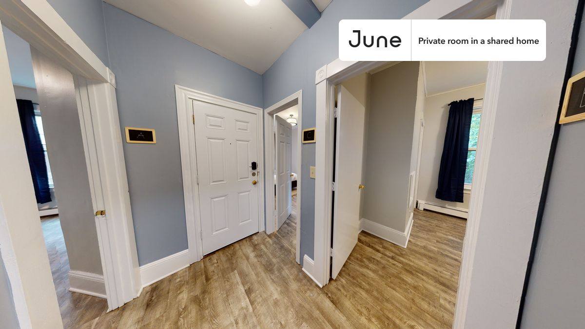 Apartment for rent at 1015 Calumet St, Roxbury Crossing, MA 02120