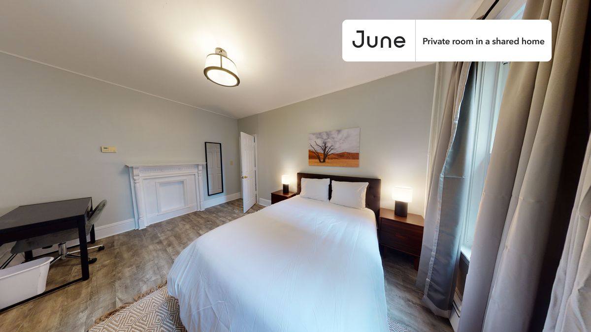 Apartment for rent at 1015 Calumet St, Roxbury Crossing, MA 02120