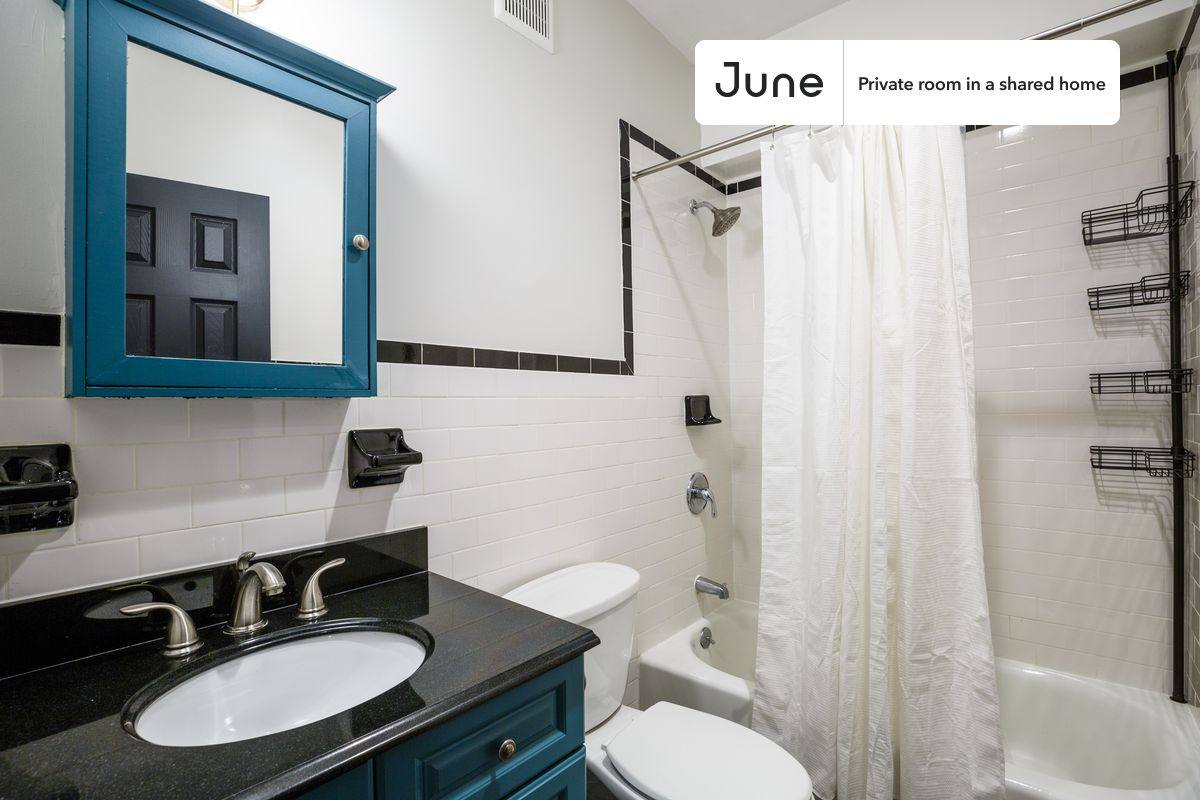 Apartment for rent at 356 W 39th St, New York, NY 10018