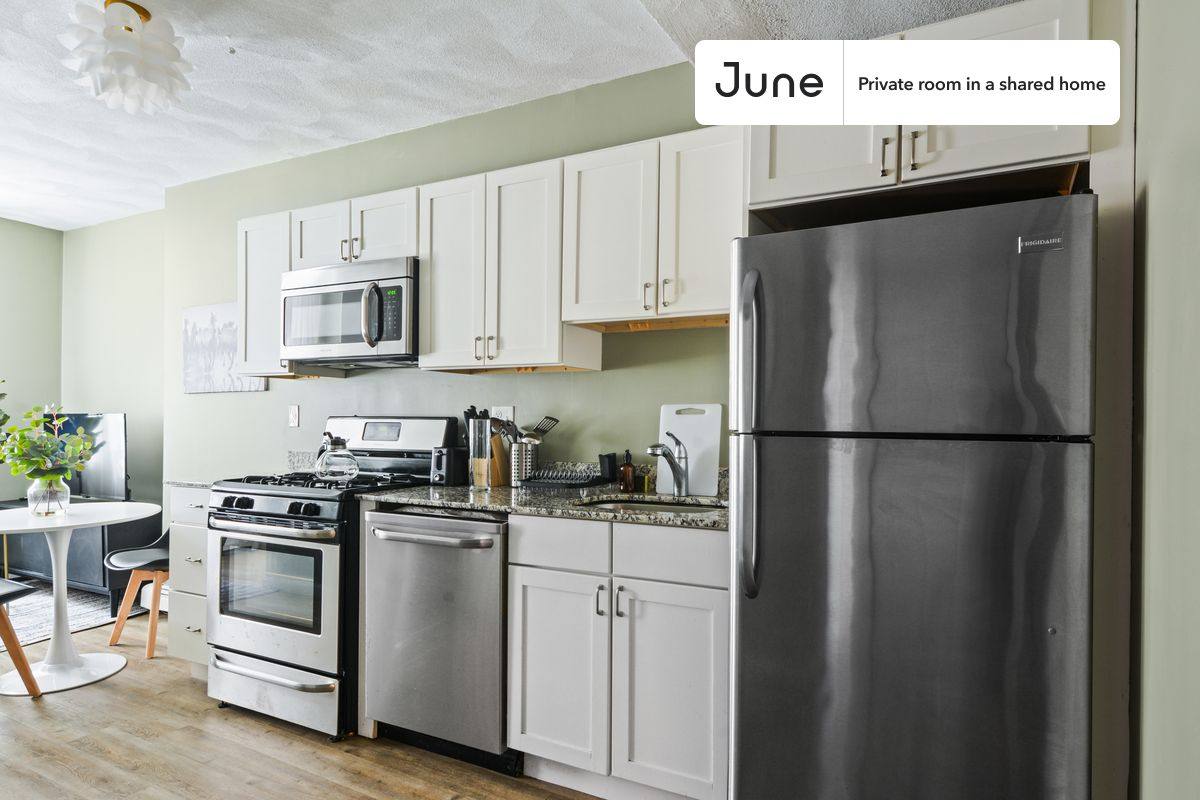Apartment for rent at 36 N Bennet, Boston, MA 02113