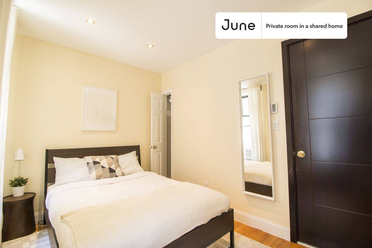 Apartment for rent at 15 W 107th St, New York, NY 10025