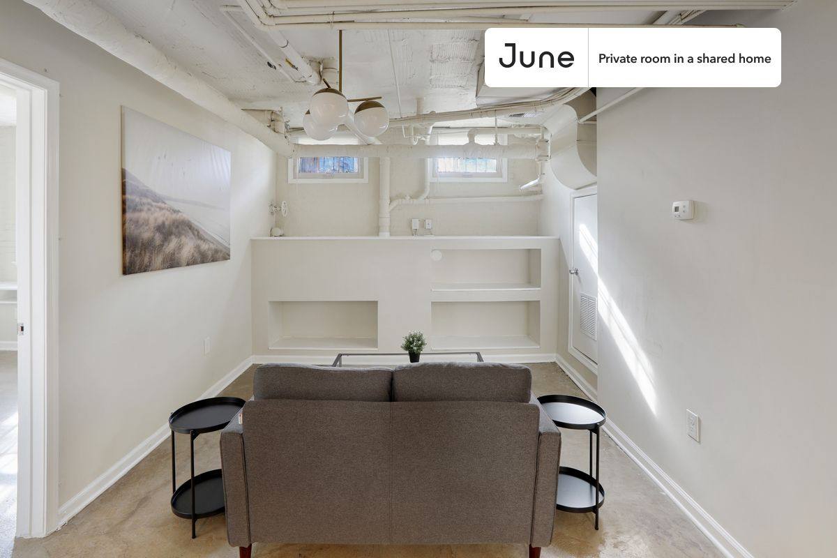 Apartment for rent at 1815 S St NW, Washington, DC 20009