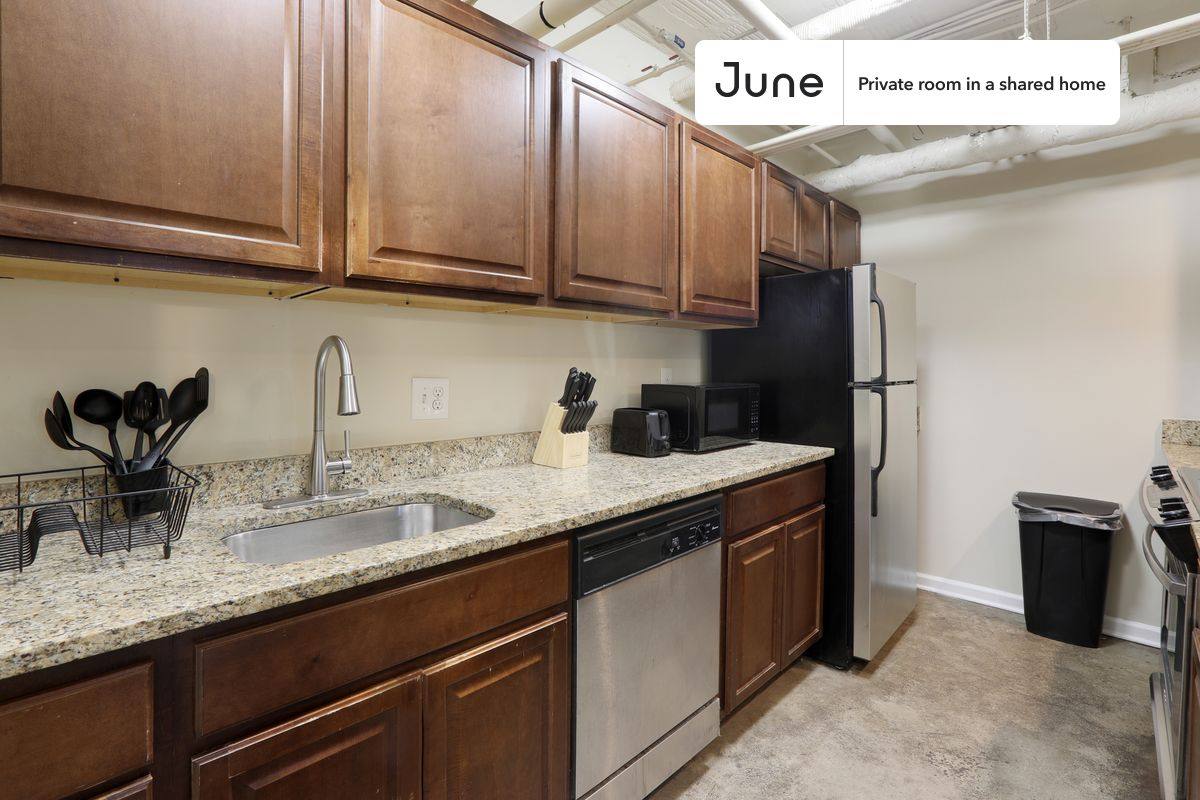 Apartment for rent at 1815 S St NW, Washington, DC 20009