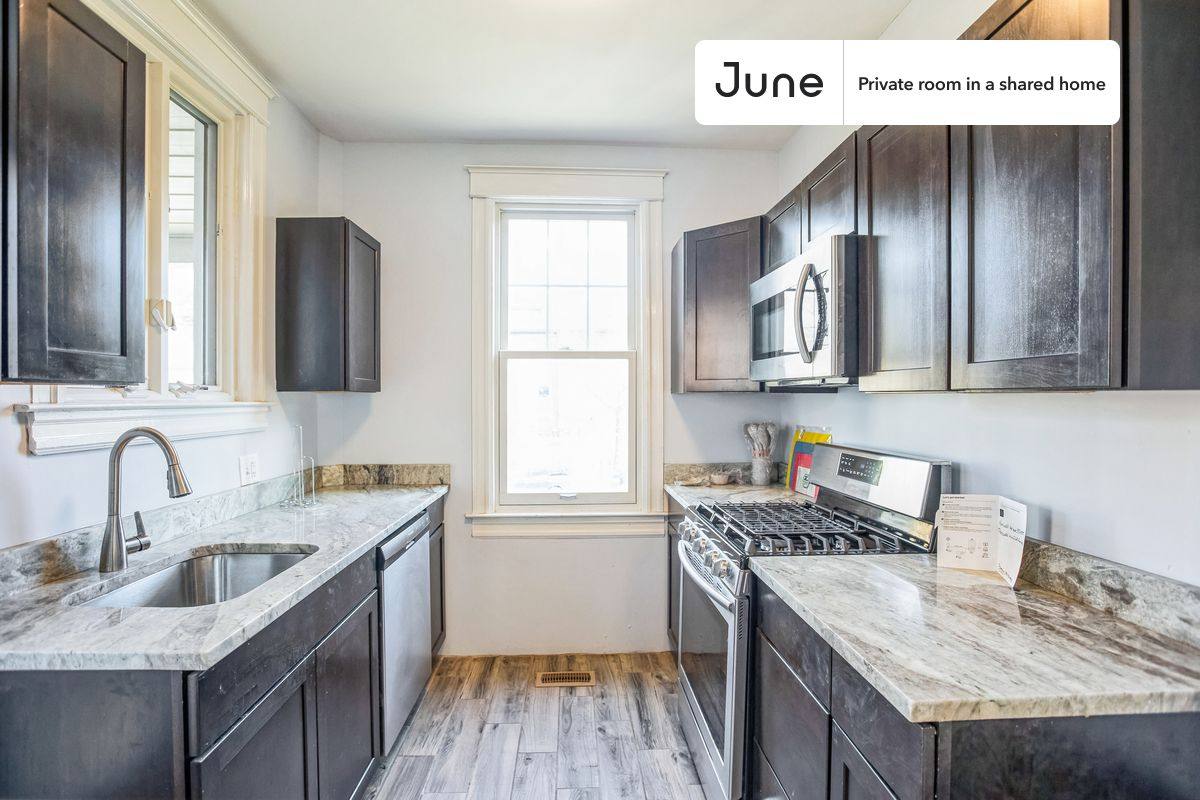 Apartment for rent at 2826 Pennsylvania Ave SE, Washington, DC 20020