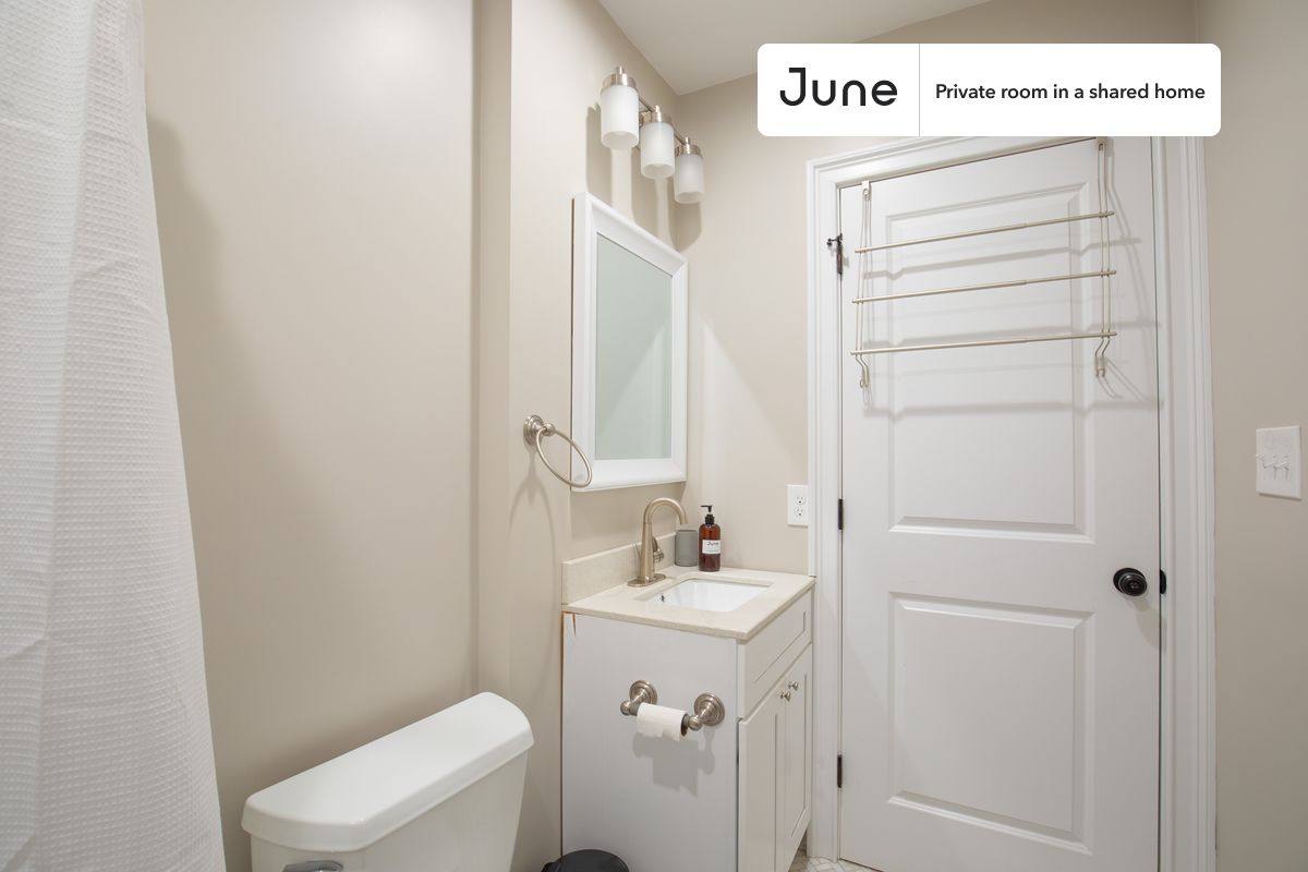Apartment for rent at 33 N Margin St, Boston, MA 02113