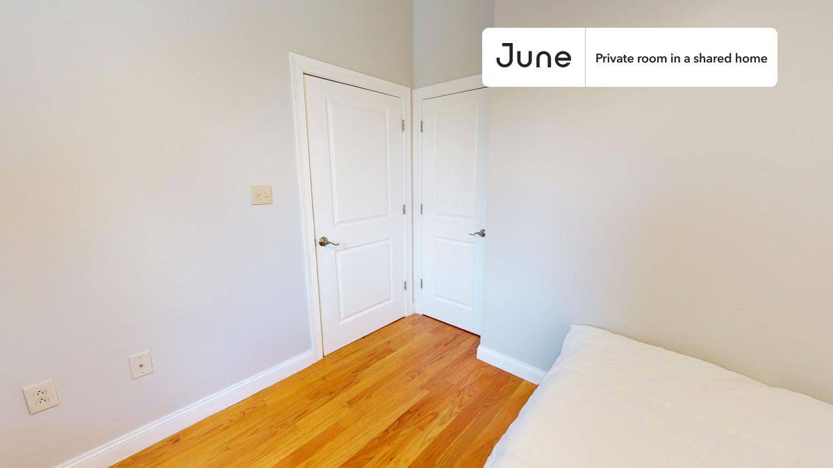 Apartment for rent at 48 Dudley St, Roxbury, MA 02119