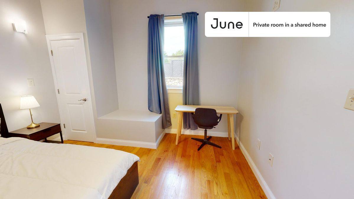 Apartment for rent at 48 Dudley St, Roxbury, MA 02119
