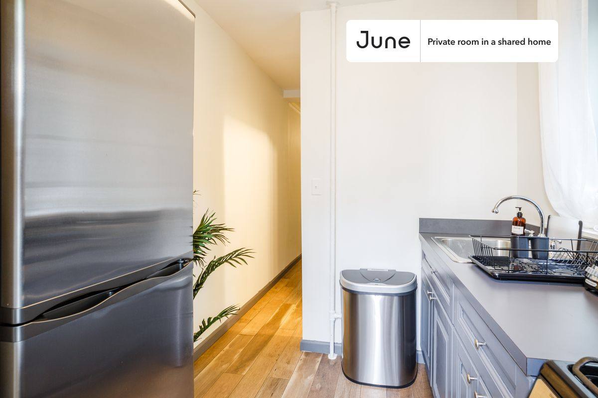 Apartment for rent at 439 W 48th St, New York, NY 10036