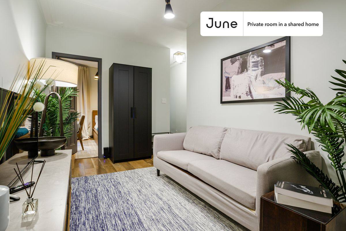 Apartment for rent at 439 W 48th St, New York, NY 10036