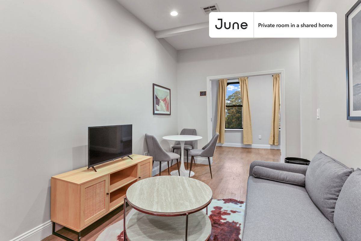 Apartment for rent at 89 Kingston Ave, Brooklyn, NY 11213