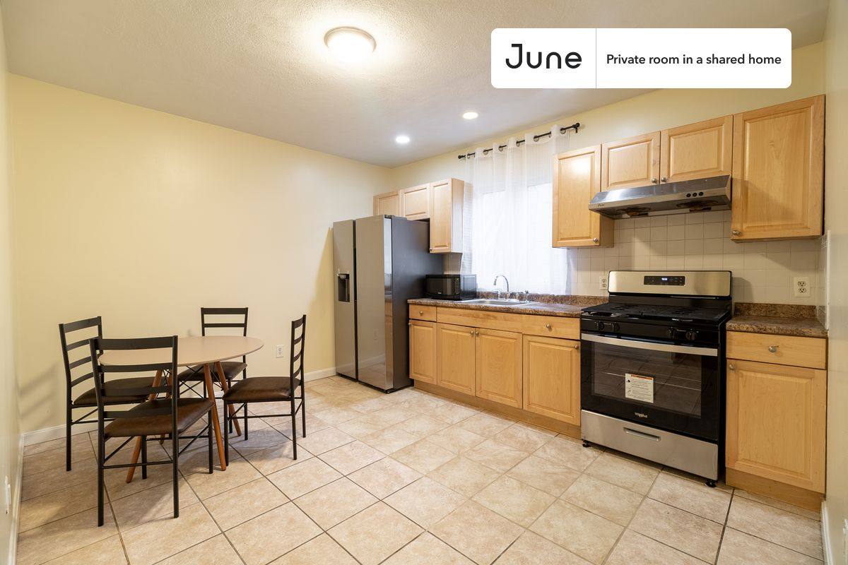 Apartment for rent at 277 Paris, East Boston, MA 02128