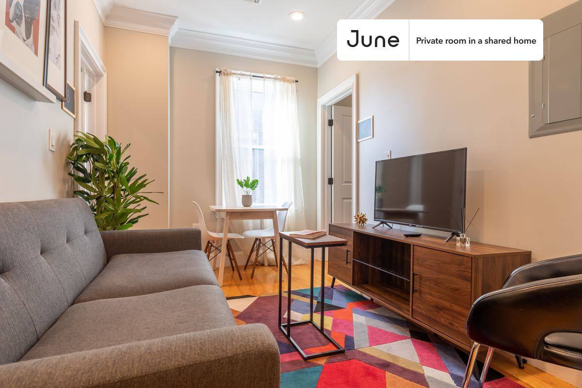Apartment for rent at 33 N Margin St, Boston, MA 02113
