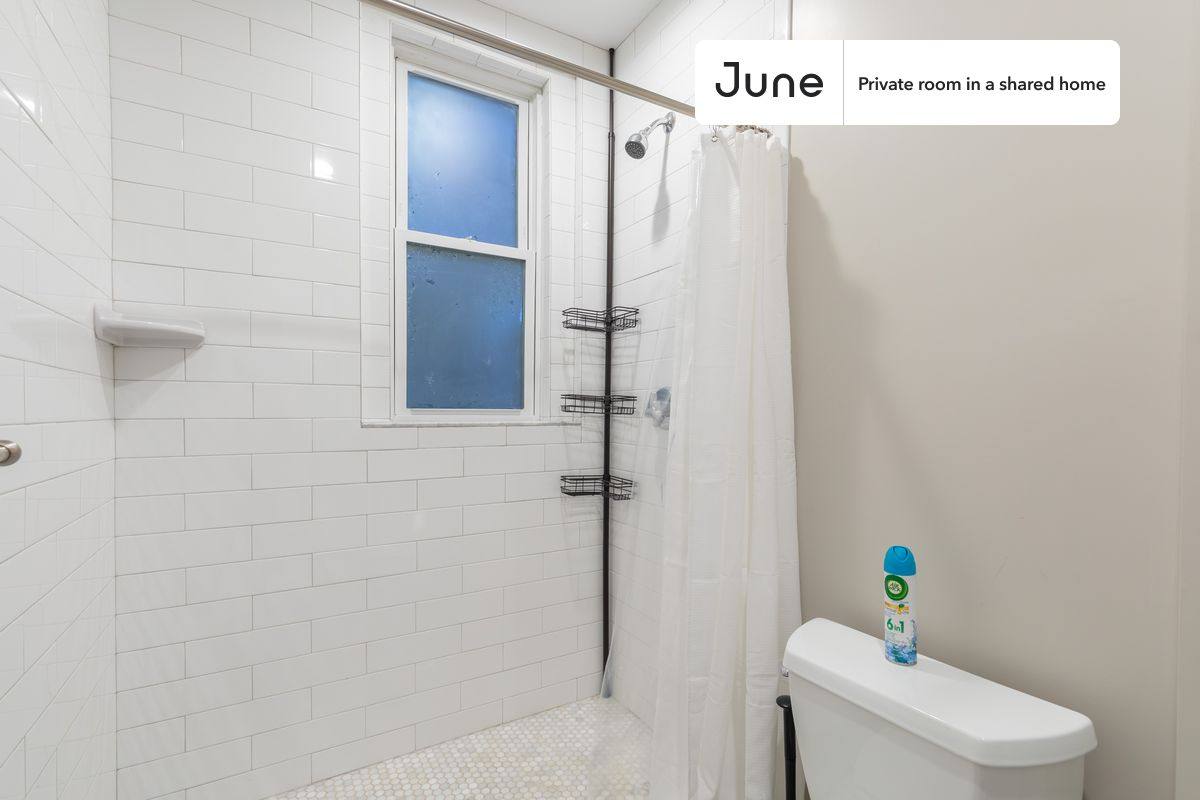 Apartment for rent at 33 N Margin St, Boston, MA 02113