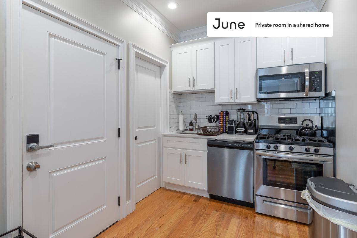 Apartment for rent at 33 N Margin St, Boston, MA 02113