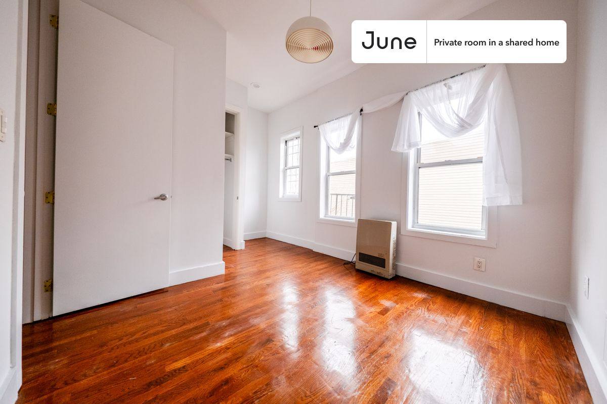 Apartment for rent at 255 Evergreen #A, Brooklyn, NY 11221
