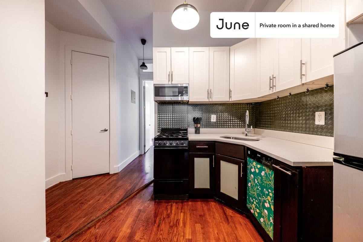 Apartment for rent at 255 Evergreen #A, Brooklyn, NY 11221