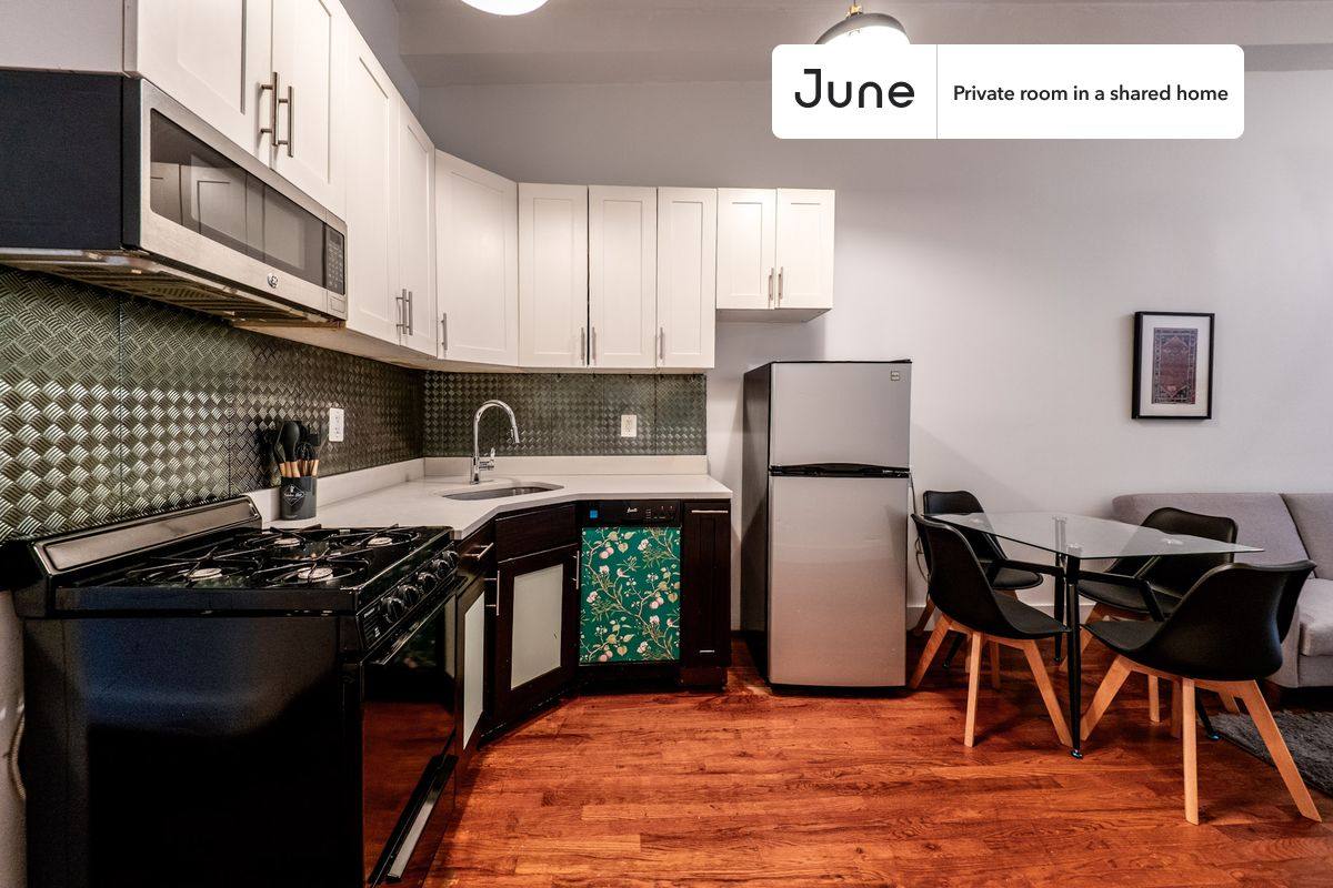 Apartment for rent at 255 Evergreen #A, Brooklyn, NY 11221