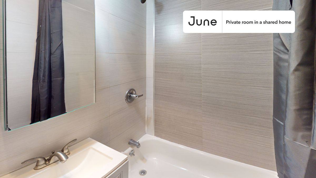 Apartment for rent at 255 Evergreen #A, Brooklyn, NY 11221