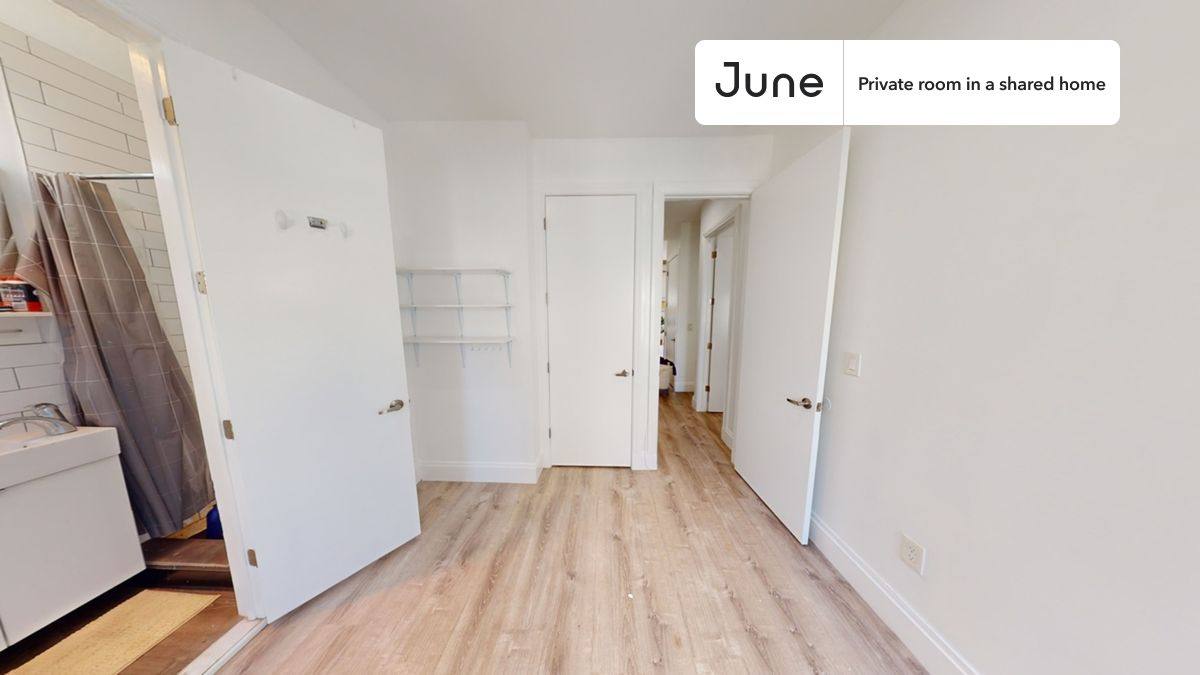 Apartment for rent at 39A Broome St #B, Brooklyn, NY 11222