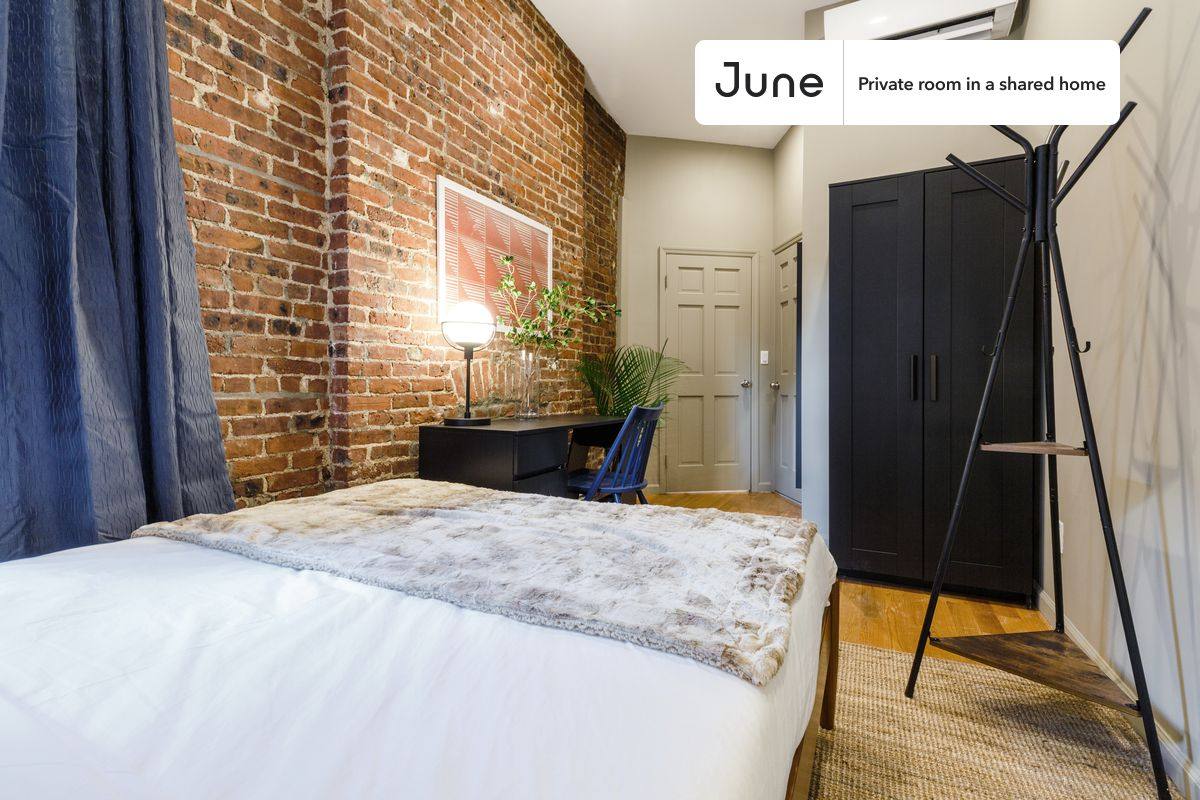 Apartment for rent at 401 E 57th St #C, New York, NY 10022