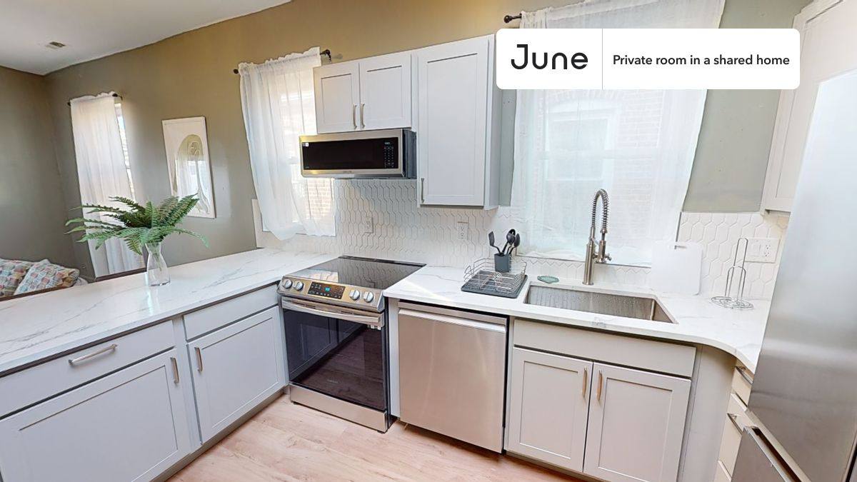 Apartment for rent at 1227 Harvard St NW, Washington, DC 20009
