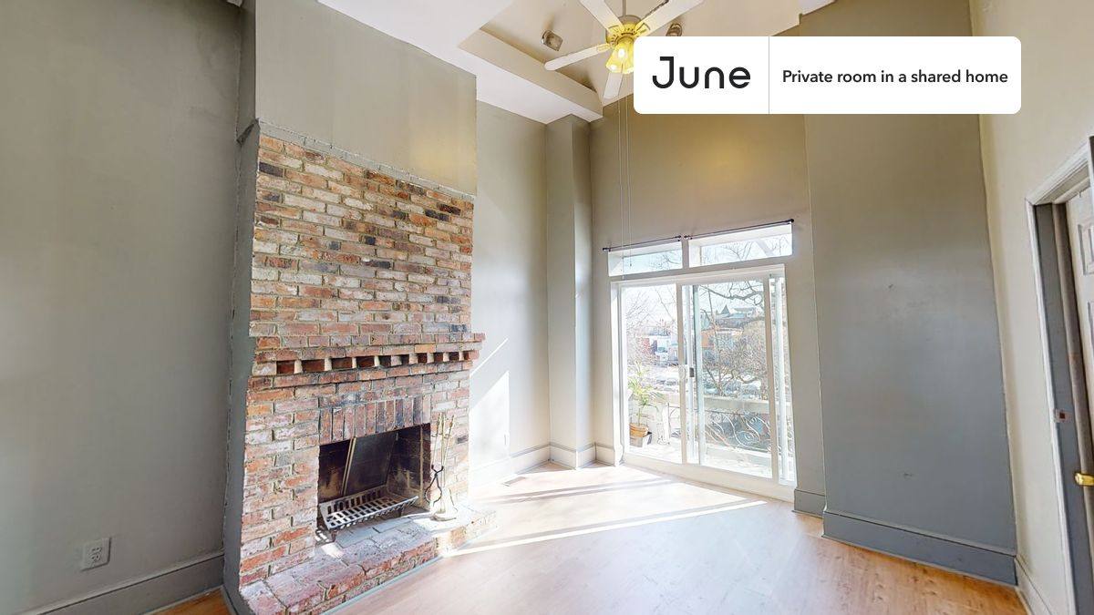Apartment for rent at 1227 Harvard St NW, Washington, DC 20009