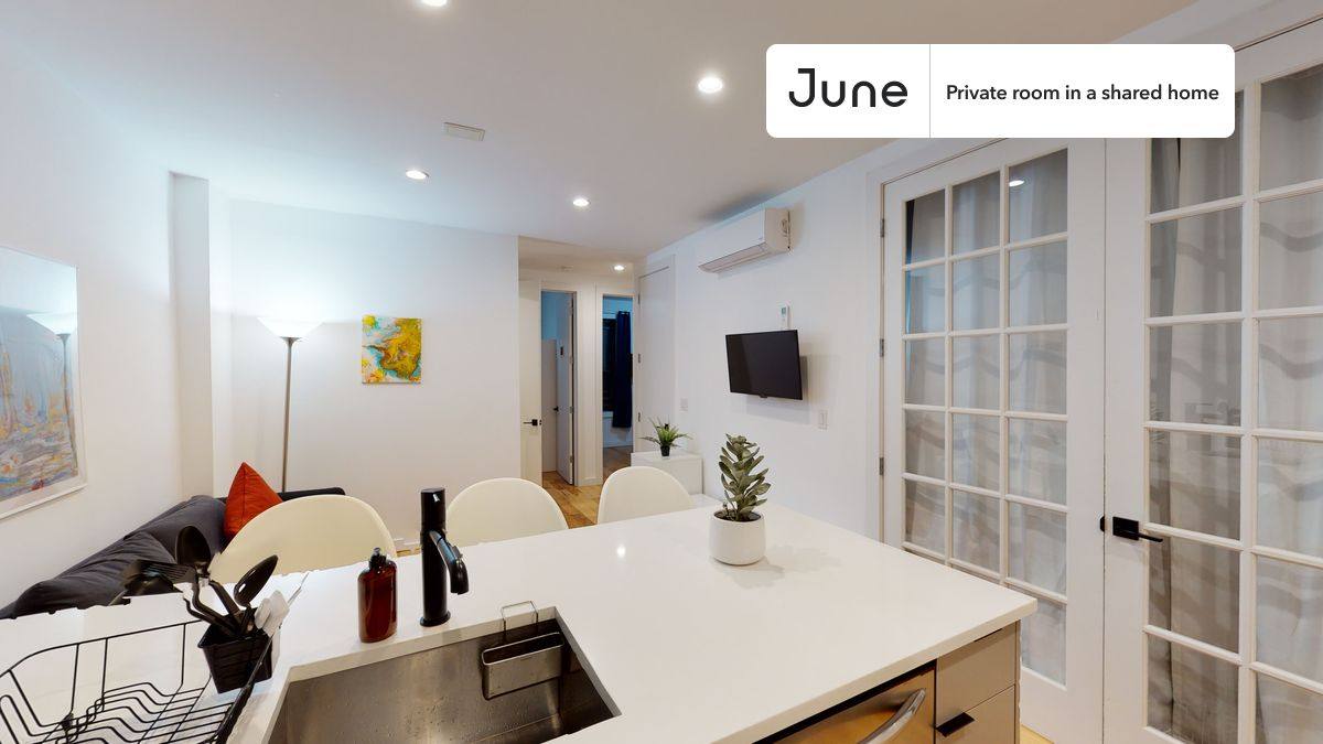 Apartment for rent at 791 Onderdonk Ave #D, Ridgewood, NY 11385