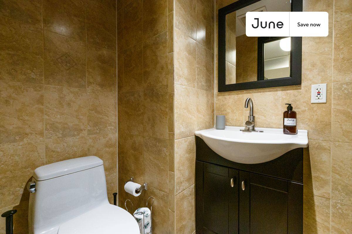 Apartment for rent at 7 Eldridge St #1, New York, NY 10002