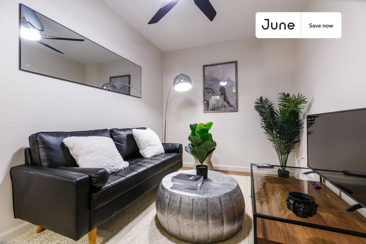 Apartment for rent at 7 Eldridge St #1, New York, NY 10002