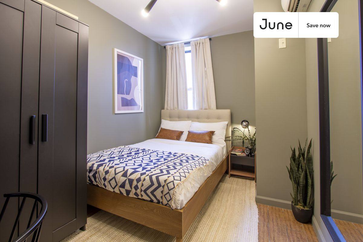 Apartment for rent at 7 Eldridge St #1, New York, NY 10002