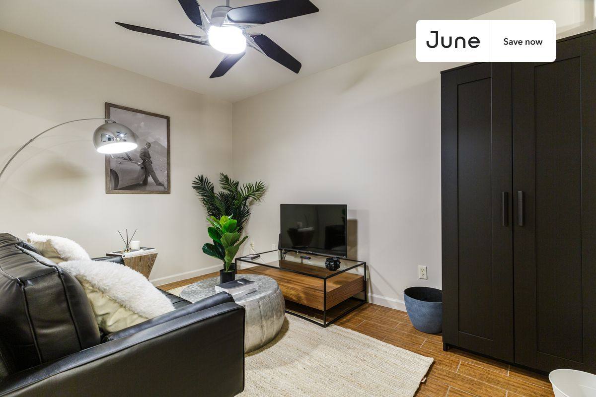 Apartment for rent at 7 Eldridge St #1, New York, NY 10002