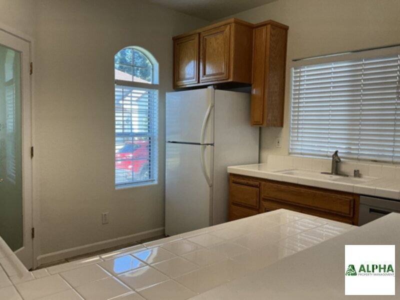 House for rent at 8418 Granite Cove Dr, Granite Bay, CA 95746