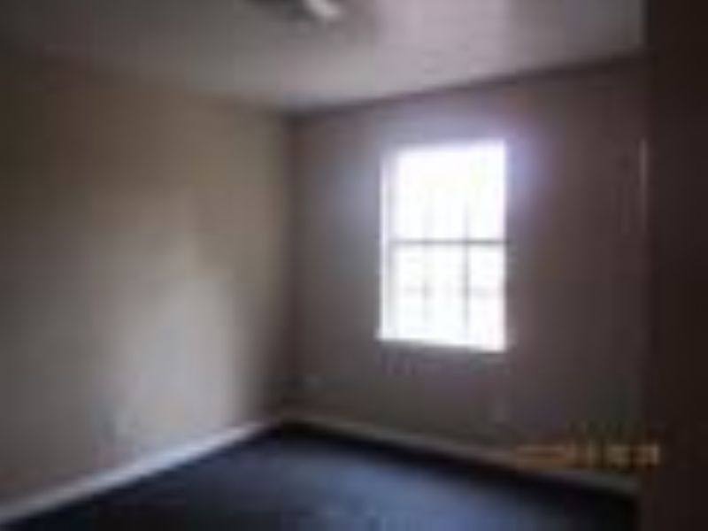 Townhouse for rent at 1200 Lake Dr #B, Cantonment, FL 32533