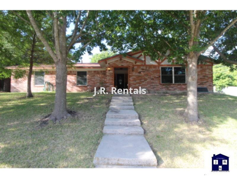 House for rent at 616 Manning Dr, Copperas Cove, TX 76522
