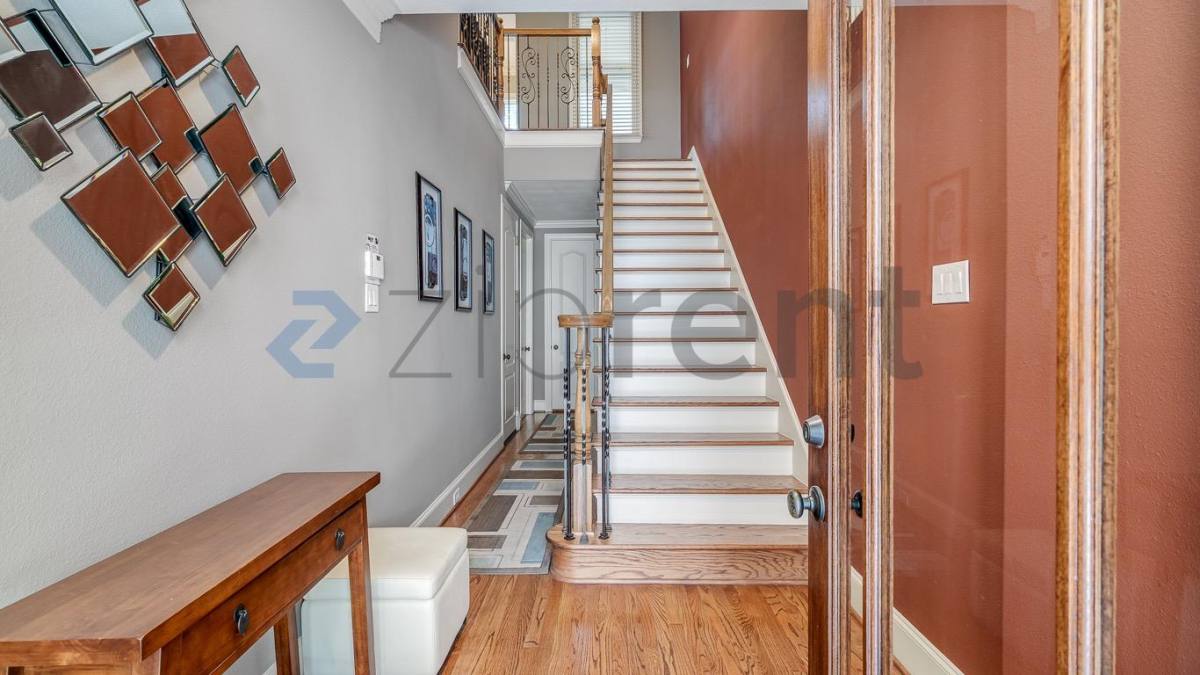Townhouse for rent at 1216 Rosedale St, Houston, TX 77004