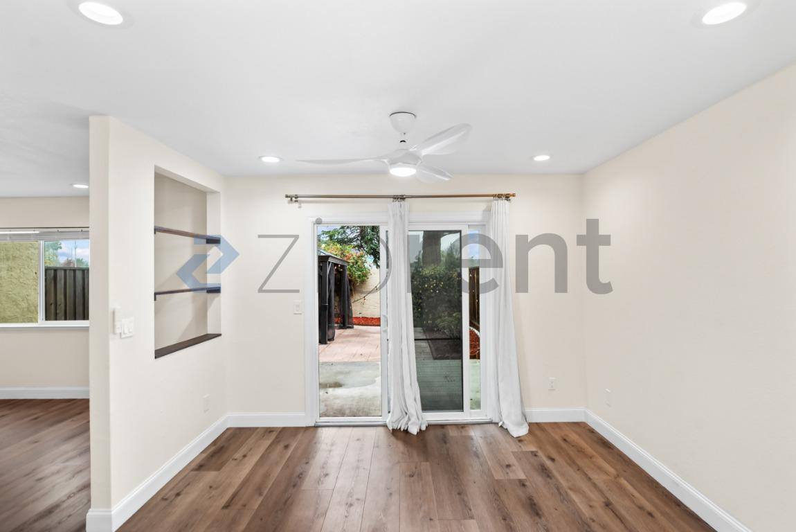 Townhouse for rent at 3594 Klaus Dr, San Jose, CA 95121
