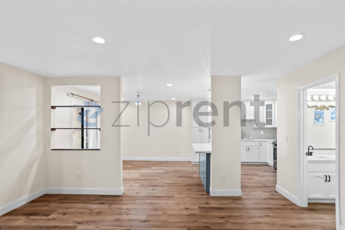 Townhouse for rent at 3594 Klaus Dr, San Jose, CA 95121