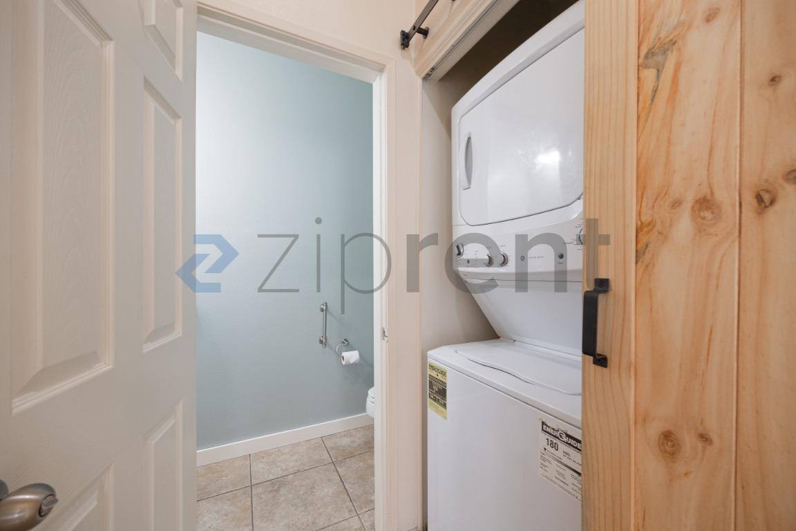 Apartment for rent at 1653 Sourwood Place, Chula Vista, CA 91915
