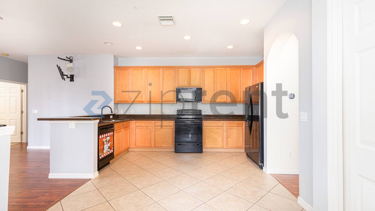 House for rent at 1933 Varick Way, Casselberry, FL 32707